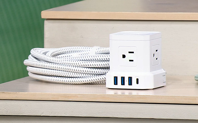 Tech Impressions Cube 9 Device Surge Protector with Cord Tech Impressions Cube 9 Device Surge Protector with Cord