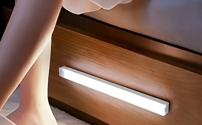 Wireless LED Motion Sensor Light Bar Wireless LED Motion Sensor Light Bar