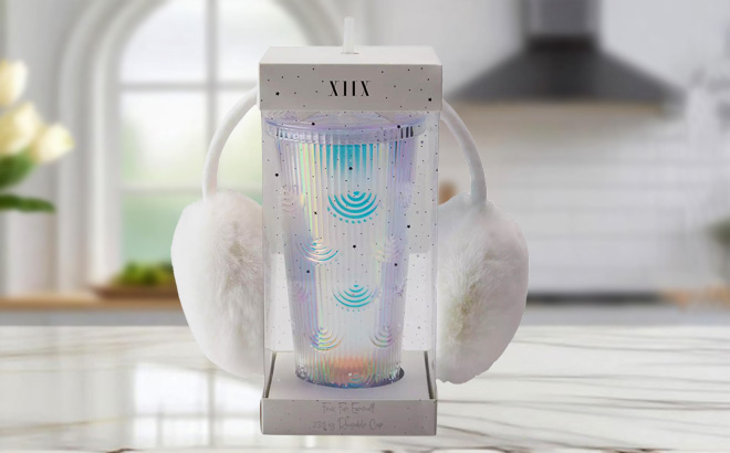 Womens Collection Tumbler Earmuff Set in White