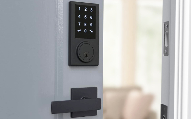 Amazon Basics Grade 3 Electronic Touchscreen Door Keypad Lock