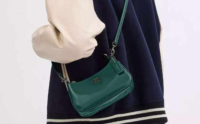Coach Outlet Teri Mini Crossbody Bag in Emerald Green Color Coach Outlet Teri Mini Crossbody Bag in Emerald Green Color