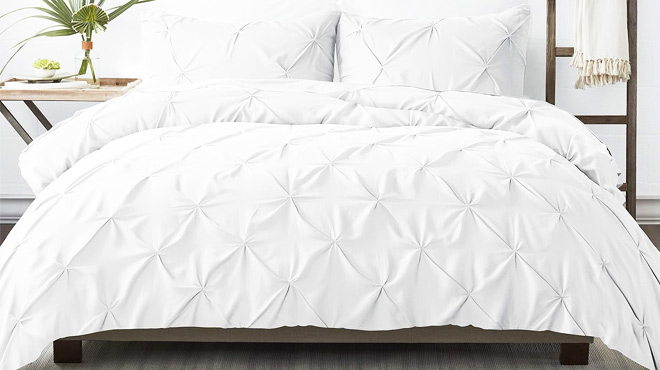 Handmade 3 Piece Pinch Pleated Duvet Cover