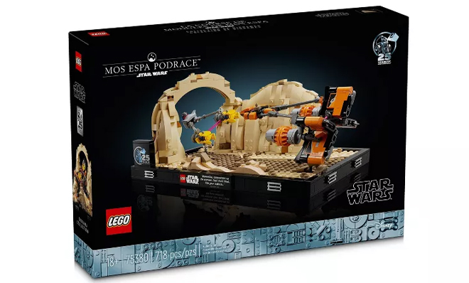 LEGO Star Wars Mos Espa Podrace Diorama Build and Display Set