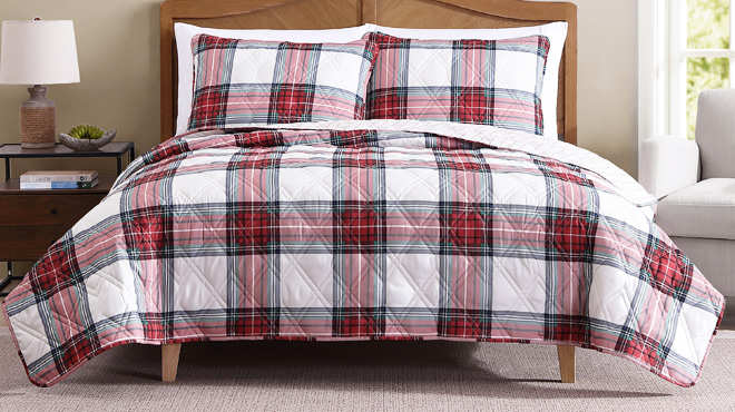 Mainstays 3 Piece Adult Quilt Set