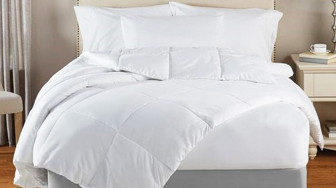 Mainstays Down Alternative Comforter