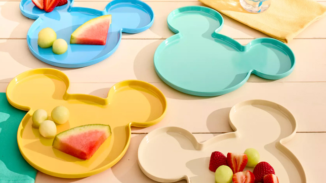 Mickey Mouse Icon Summer Fun Plate Set