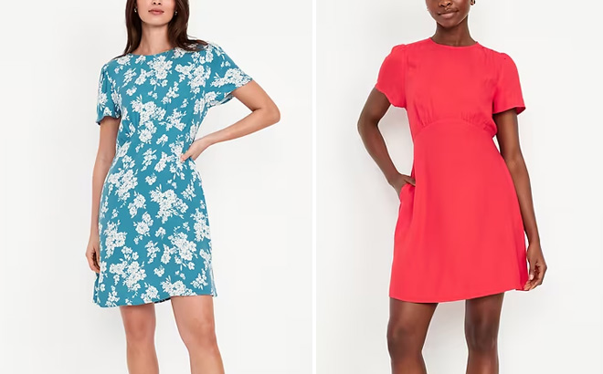 People Wearing Old Navy Printed Crepe Mini Dresses in Two Colors People Wearing Old Navy Printed Crepe Mini Dresses in Two Colors