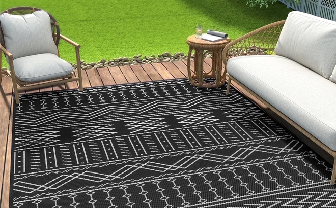 Black and White Outdoor Rug