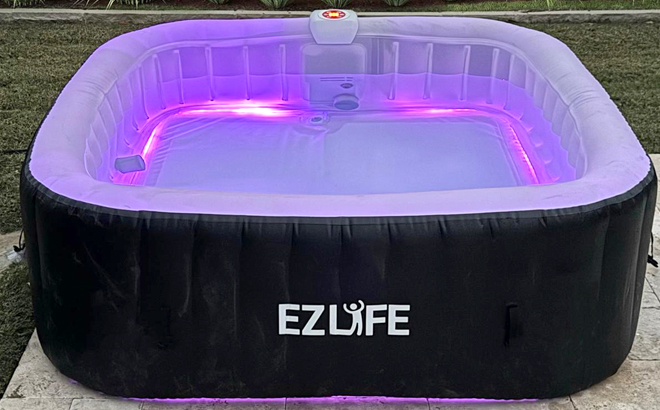 EZLIFE 6 Person Inflatable Hot Tub