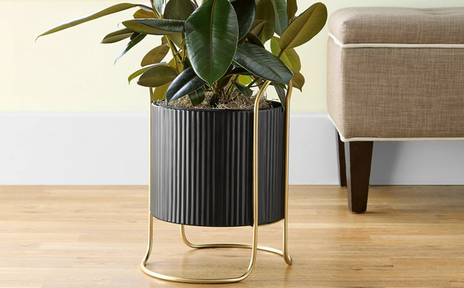 Mainstays Black Outdoor Metal Planter with Gold Stand
