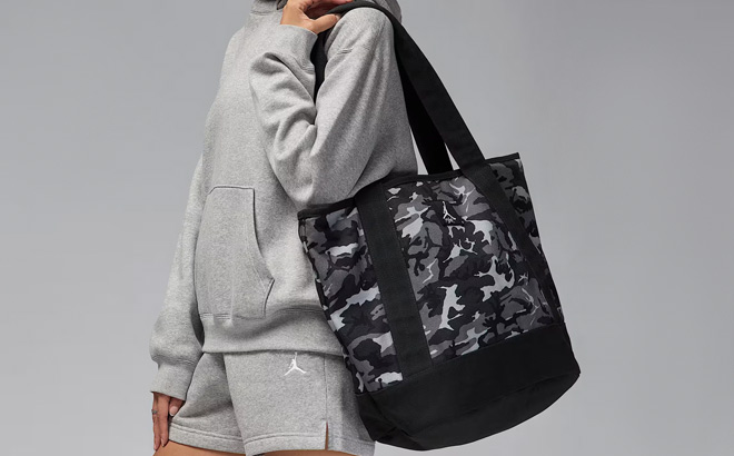 Nike Jordan Printed Flight Tote Nike Jordan Printed Flight Tote