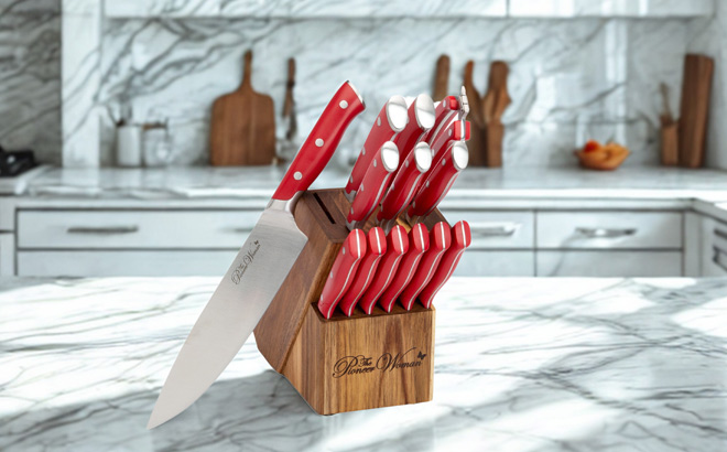 The Pioneer Woman Pioneer Signature 14 Piece Stainless Steel Knife Block Set in Red
