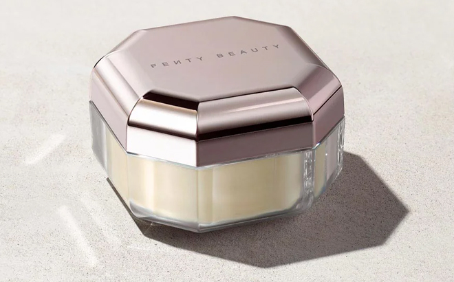 Fenty Beauty by Rihanna Pro Filtr Instant Retouch Setting Powder in the Shade Butter