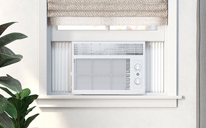GE Window Air Conditioner Unit