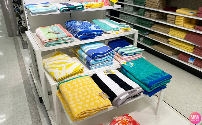 Sun Squad Beach Towels Overview