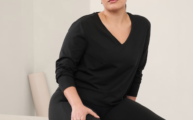 Athleta Essential V Neck Top