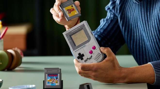 LEGO Super Mario Game Boy Building Set