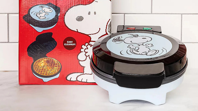 Peanuts Snoopy Waffle Maker Peanuts Snoopy Waffle Maker