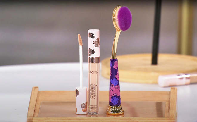 Tarte Go With The Faux Freckle Stamp and Lip and Cheek Shift Set Tarte Go With The Faux Freckle Stamp and Lip and Cheek Shift Set