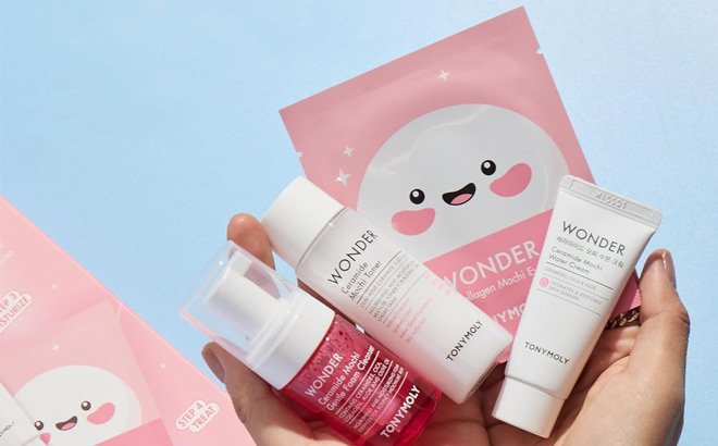 TonyMoly 4 Piece Ceramide Mochi Essentials Kit Set TonyMoly 4 Piece Ceramide Mochi Essentials Kit Set