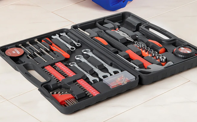 148 Piece Tool Set