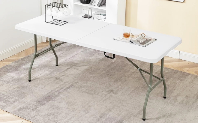 6 Foot Folding Table