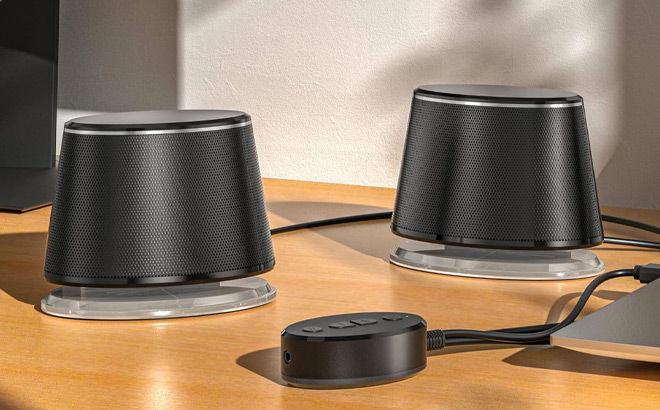 Amazon Basics Bluetooth and USB Computer Speakers with Blue Lighting Amazon Basics Bluetooth and USB Computer Speakers with Blue Lighting