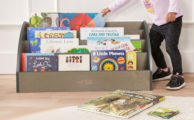 ECR4Kids Toddler Book Display