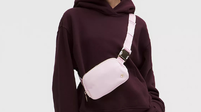 Everywhere Belt Bag 1L L Monogram Metallic Everywhere Belt Bag 1L L Monogram Metallic