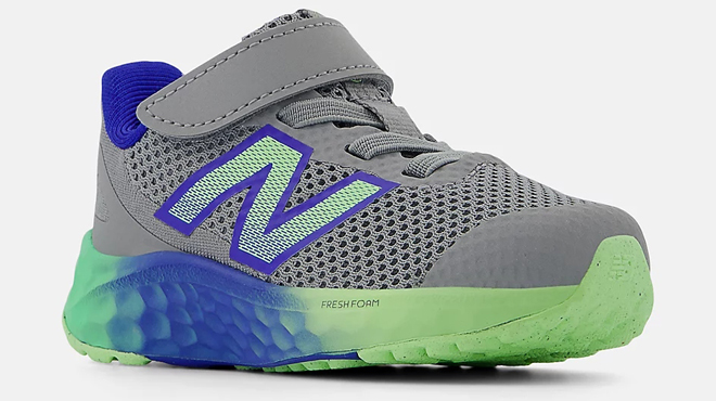 New Balance Fresh Foam Arishi v4 Bungee Lace with Top Strap Kids Shoe New Balance Fresh Foam Arishi v4 Bungee Lace with Top Strap Kids Shoe