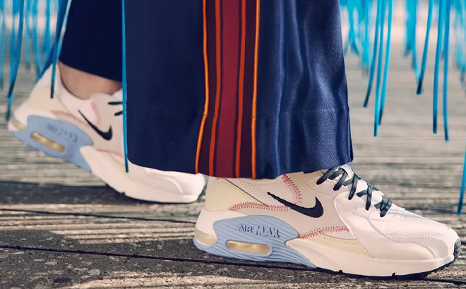 Nike Air Max Excee Womens Sneakers Nike Air Max Excee Womens Sneakers