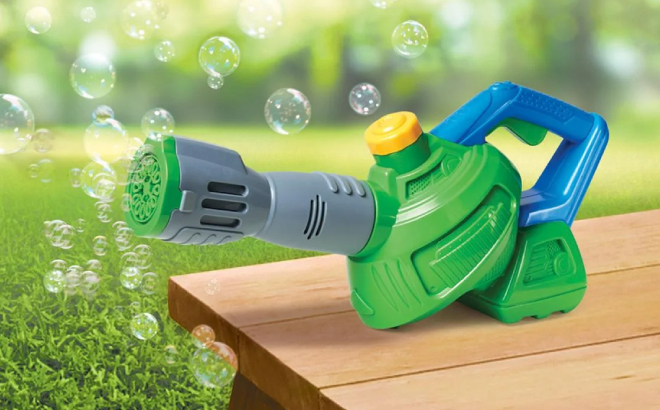 Play Day Bubble Leaf Blower Play Day Bubble Leaf Blower