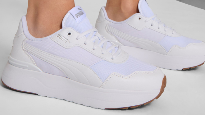 Puma R78 Voyage Womens Sneakers