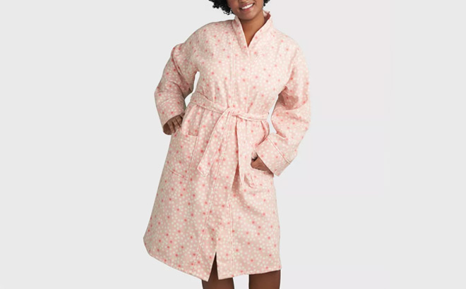 Room Essentials Bath Robe With Kimono Collar Room Essentials Bath Robe With Kimono Collar