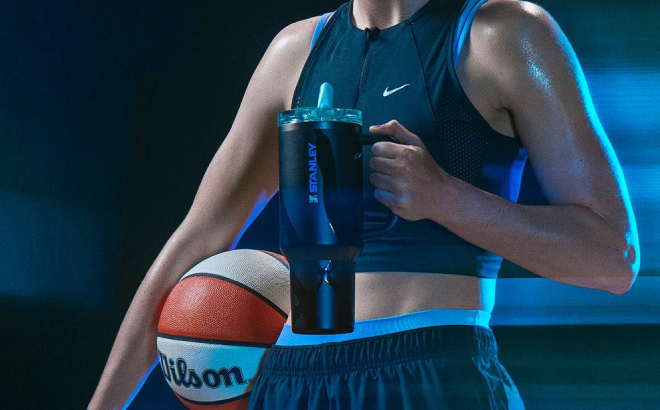 Stanley 1913 x Caitlin Clark Quencher ProTour Flip Straw Tumbler Stanley 1913 x Caitlin Clark Quencher ProTour Flip Straw Tumbler