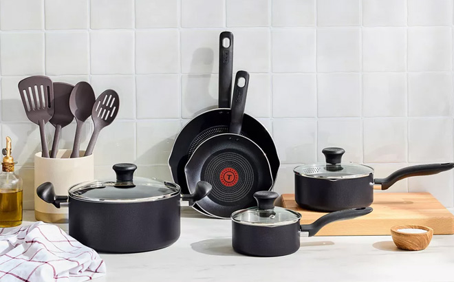 T Fal 12 Piece Simply Cook Nonstick Cookware Set T Fal 12 Piece Simply Cook Nonstick Cookware Set