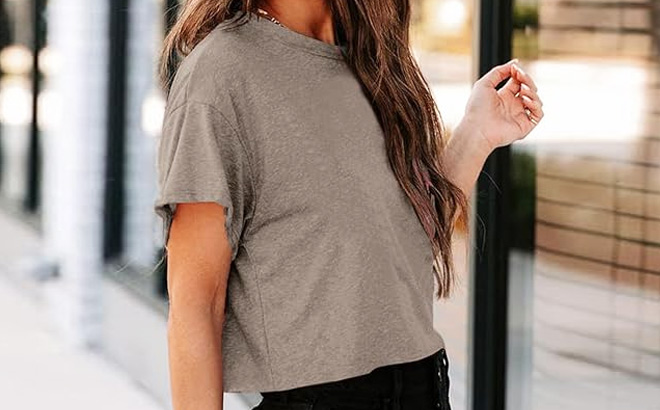UNCLECAT Womens Cropped T Shirts