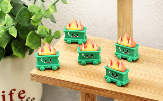 Arrowbash Dumpster Fire Figurines 20 Pack