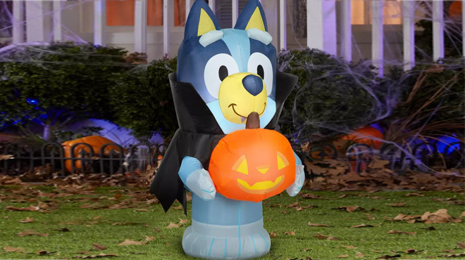 Bluey Vampire Costume Halloween Inflatable Decoration