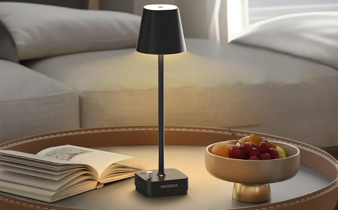 Goodea Cordless Table Lamp on the Table