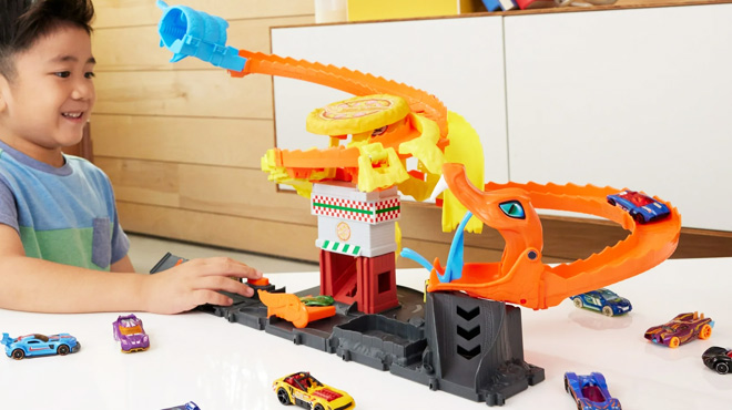 Hot Wheels City Track Set Pizza Slam Cobra Attack Playset Hot Wheels City Track Set Pizza Slam Cobra Attack Playset