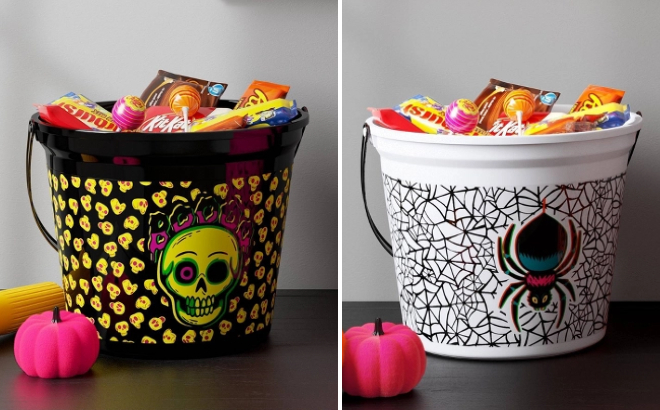 Hyde and EEK Skull Hallowee Pail and Glow in the Dark Spider Halloween Pail