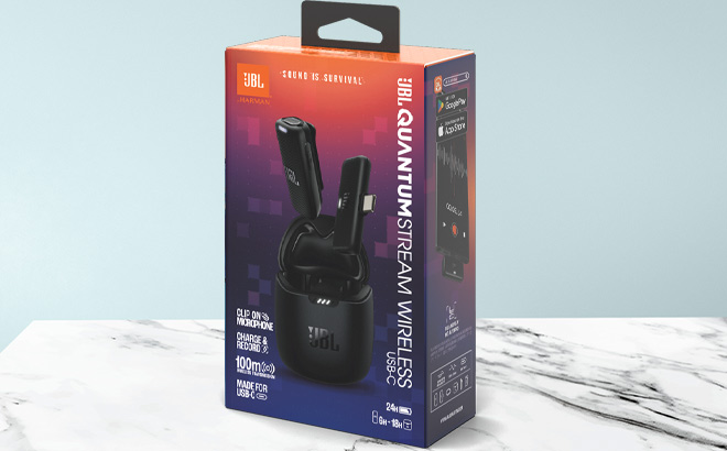 JBL Quantum Stream Wireless with USB C