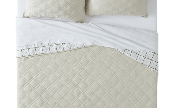 Mainstays Emmett Beige Diamond Pattern Plaid Microfiber Quilt