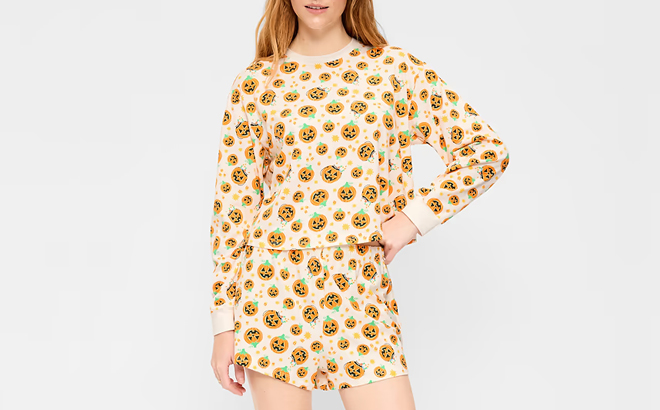 Old Navy Womens Halloween Pajama T Shirt and Shorts Set
