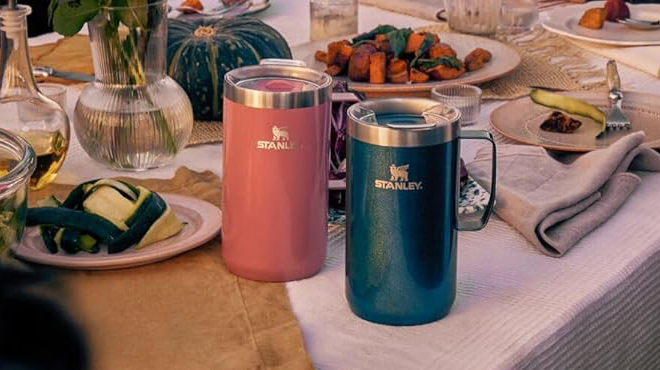 Stanley Holiday Shimmer The Stay Hot Camp Mugs Stanley Holiday Shimmer The Stay Hot Camp Mugs