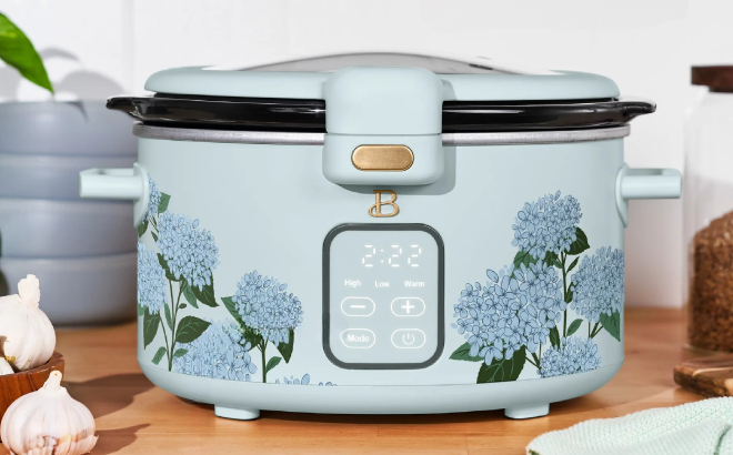 Beautiful 40 Quart Digital Slow Cooker