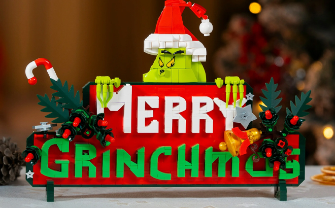 Brickcraft The Grinch Merry Grinchmas Sign Brick Building Kit