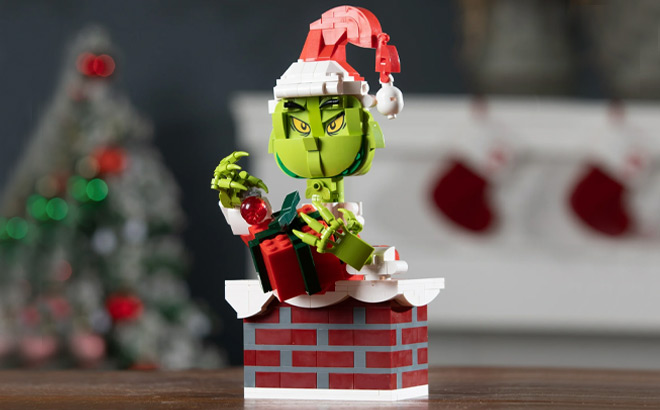 Brickcraft Up the Chimney Grinch Building Kit