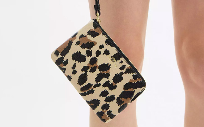 Coach Outlet Leopard Printed Corner Zip Wristlet